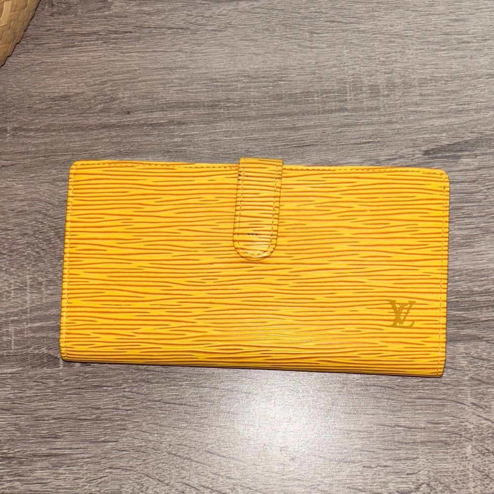Louis Vuitton Tassili Yellow Bifold Long Wallet Epi Continental Viennois - Picture 2 of 7